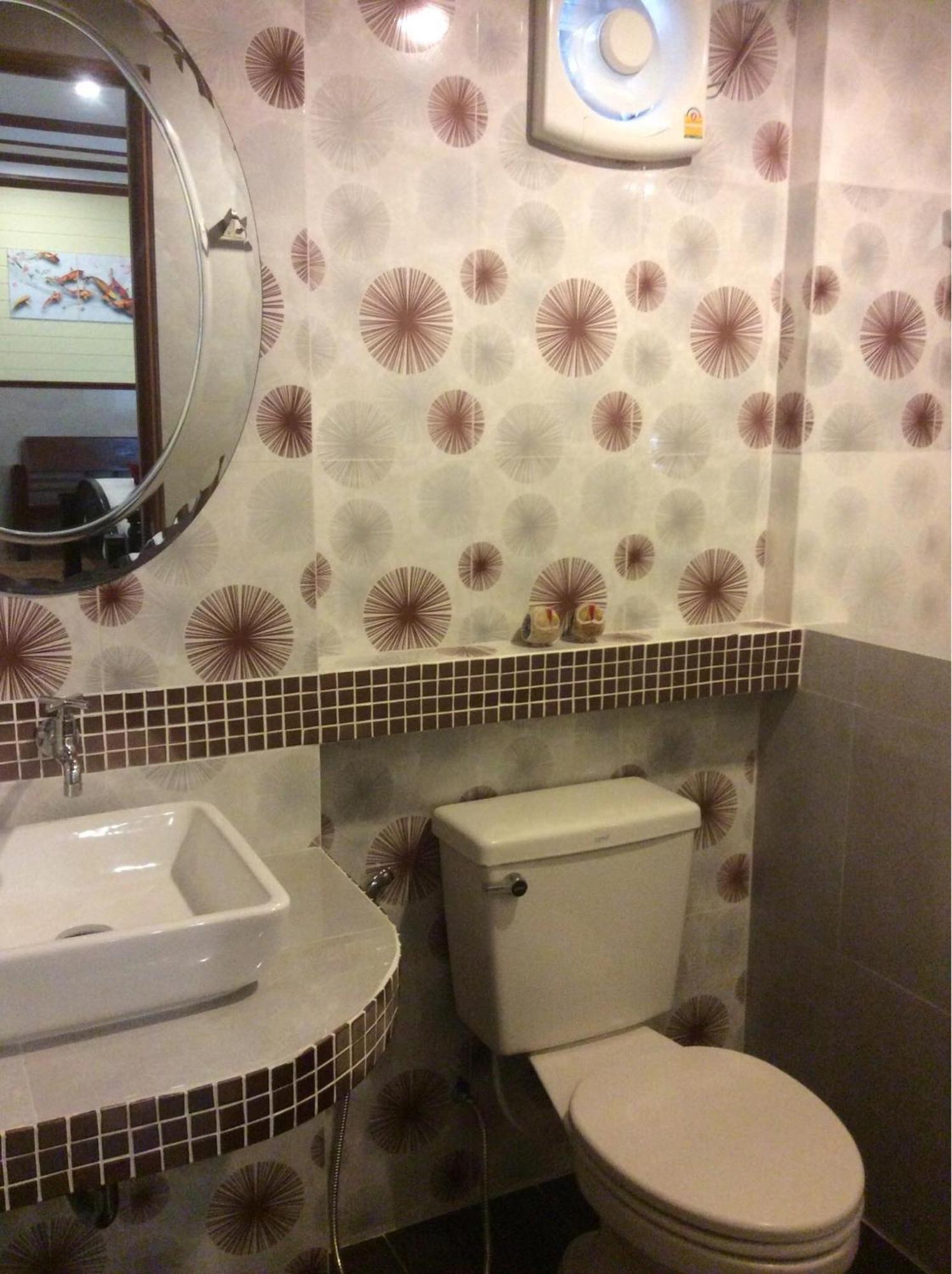 Tr Guesthouse Szukhothaj Kültér fotó